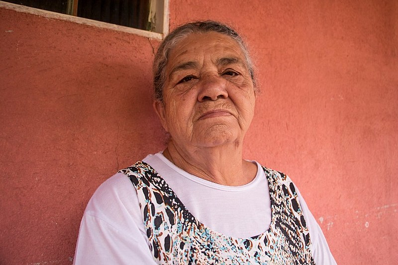 Segundo Carmem, o local em que morava quando jovem era justamente onde foram extraídas as primeiras pedras de minério