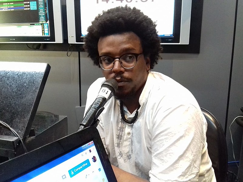 Tiago Paraiba é coordenador estadual do Movimento dos Trabalhadores Sem Teto (MTST) e também integra o movimento negro