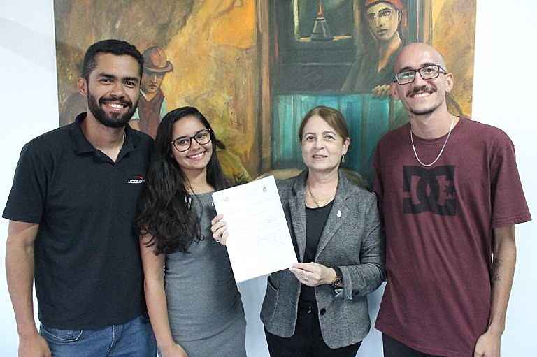 Grupo almeja apresentar soluções para os efeitos do vazamento de óleo na costa nordestina