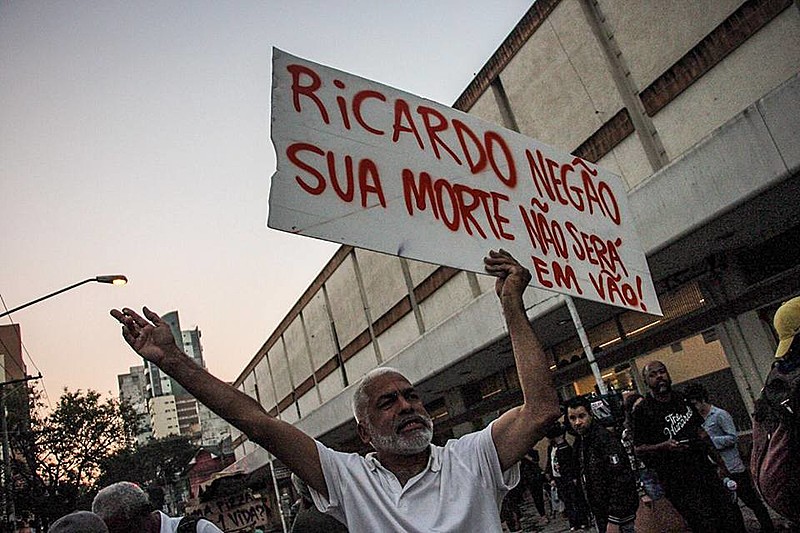 Ato pedindo justiça à Ricardo aconteceu na tarde desta quinta-feira (13), na mesma região de seu assassinato