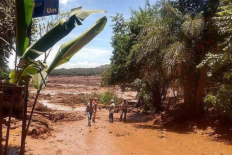 Rompimento da barragem da Vale em Brumadinho (MG) devastou milhares de famílias
