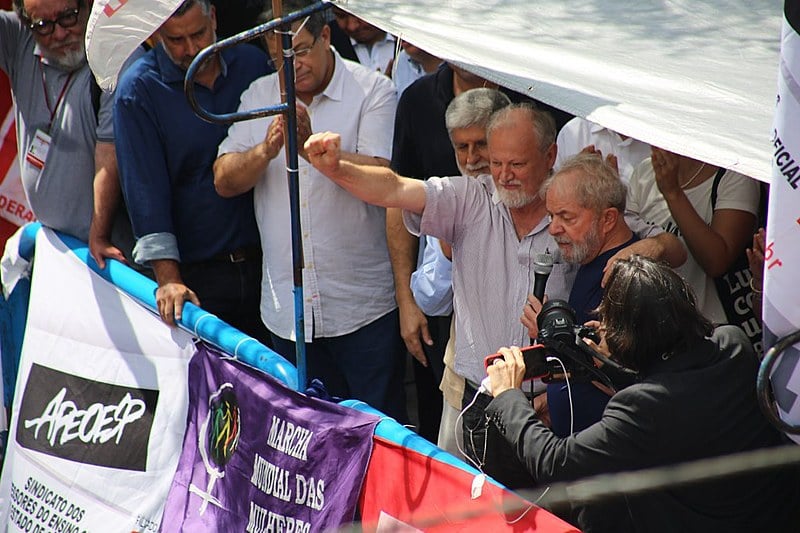 João Pedro Stedile, do MST, esteve com Lula no ato de apoio ao ex-presidente organizado no Sindicato dos Metalúrgicos do ABC