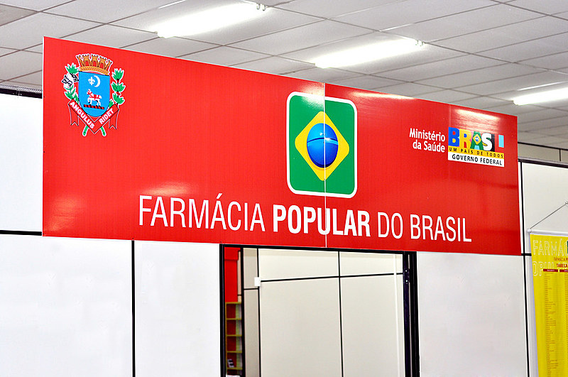 A bomba do momento é o anúncio de que as unidades próprias da Farmácia Popular serão todas fechadas até o mês de agosto