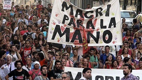 Movimentos populares se mobilizam contra as medidas econômicas de Macri