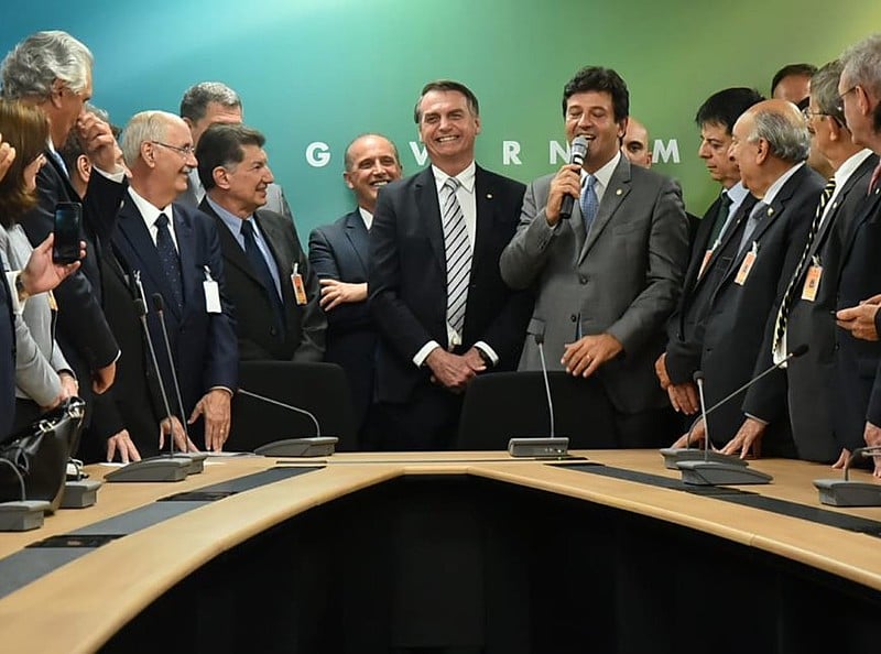 A transição entre governos foi marcada pelas indicações polêmicas, como a de Luiz Henrique Mandetta para o Ministério da Saúde