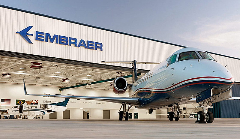 Empresa de capital aberto, Embraer foi fundada em 1969 e é a terceira maior do mundo em produção de jatos comerciais
