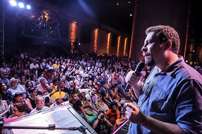 Guilherme Boulos, coordenador nacional do MTST, na Conferência Cidadã, em São Paulo (SP)