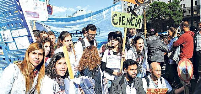 Organizações e sindicatos convocam uma mobilização na próxima quarta-feira (14), em frente ao Ministério de Ciência da Argentina