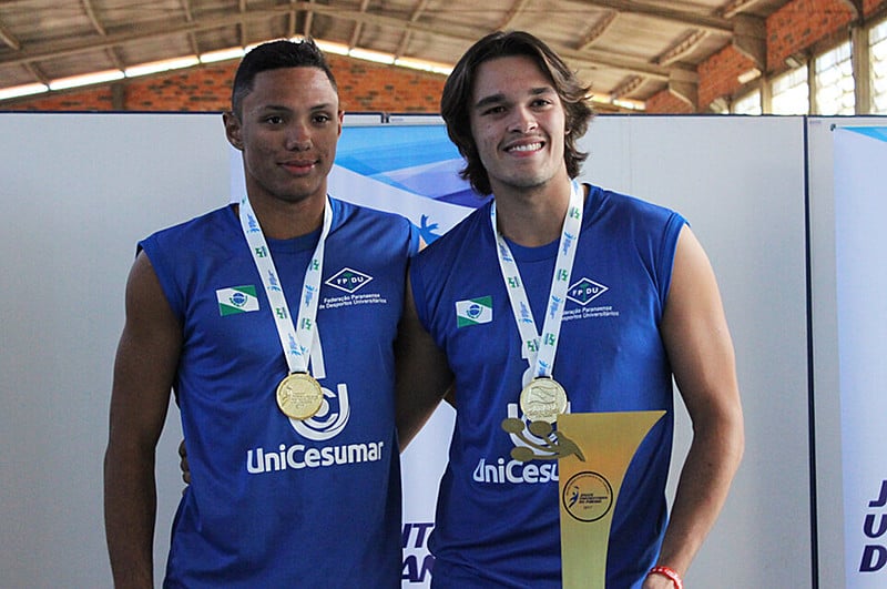 Ouro no Jogos Universitários do estado, Juliano e Patrick  também integram a Seleção Paranaense Sub-21 de Vôlei de Praia