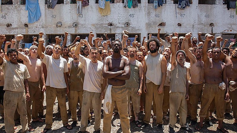 Pela Netflix, a série é exibida em 190 países