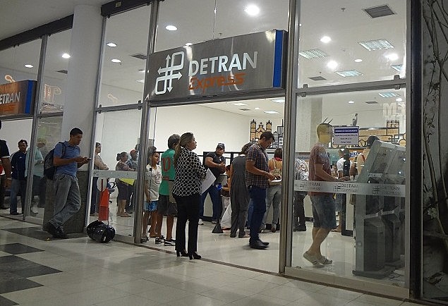 A determinação inclui todos os serviços presenciais do Detran