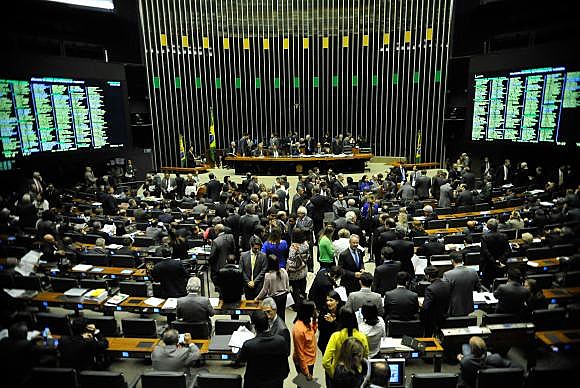 Levantamento exclusivo obtido por meio da Lei de Acesso à Informação, confirma que realmente os descontos na folha têm ocorrido