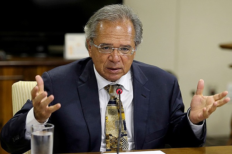 O ministro da Economia, Paulo Guedes, prossegue com a política de desmonte do estado e das garantias constitucionais