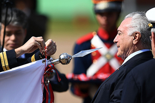 Ex presidente de Brasil Michel Temer fue detenido este jueves en San Pablo en el marco de la operación Lava Jato