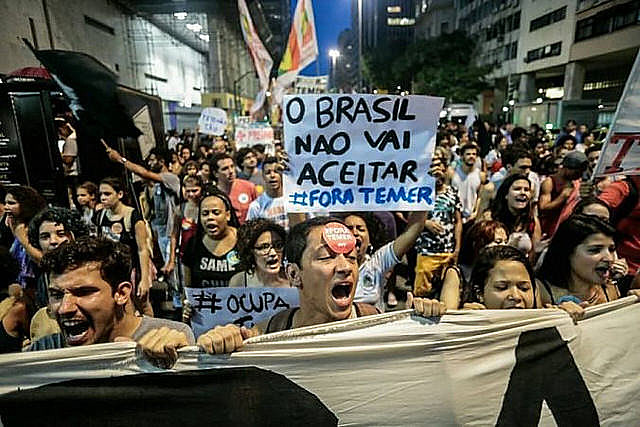 Protesta contra las medidas del gobierno golpista de Temer (MDB) en el Centro de Rio de Janeiro, en 2016