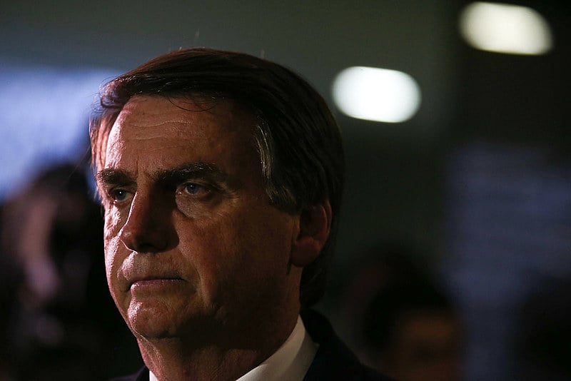 Jair Bolsonaro, um deputado que se intitula porta-voz dos defensores da ditadura empresarial militar de 64