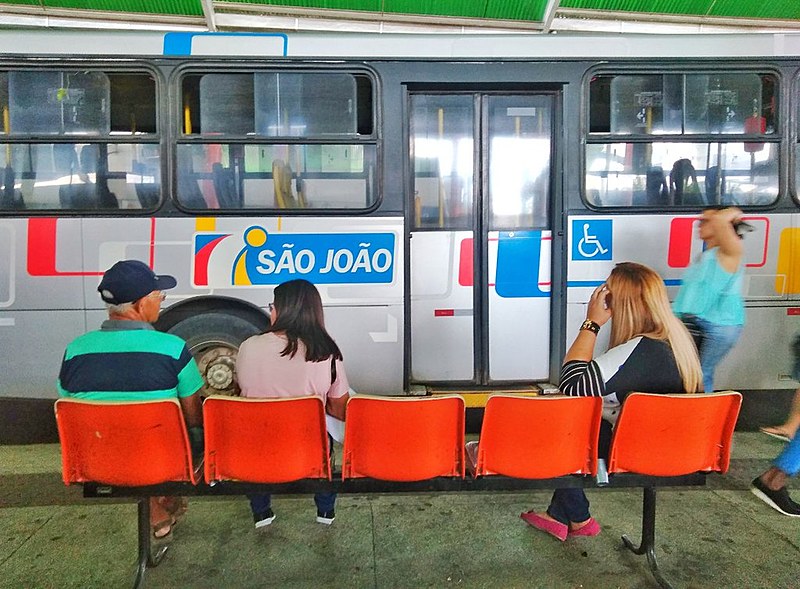 Em Itabuna, a prefeitura apura indícios de irregularidades no processo licitatório de concessão do transporte coletivo.