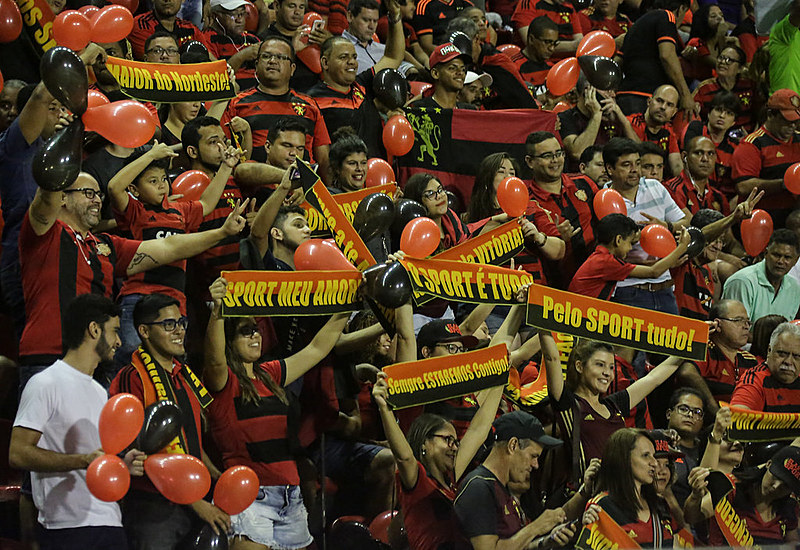 Torcida do Leão é apaixonada pelo time