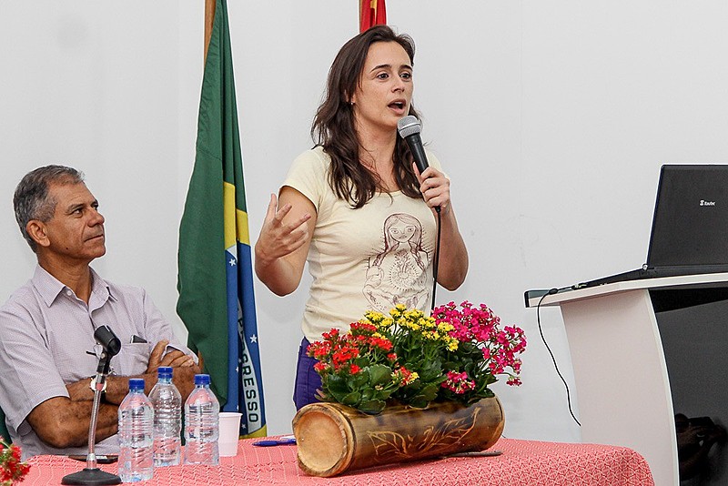 A chef Bel Coelho participou do seminário 'Experiências de promoção da agrobiodiversidade', durante a Feira Nacional da Reforma Agrária