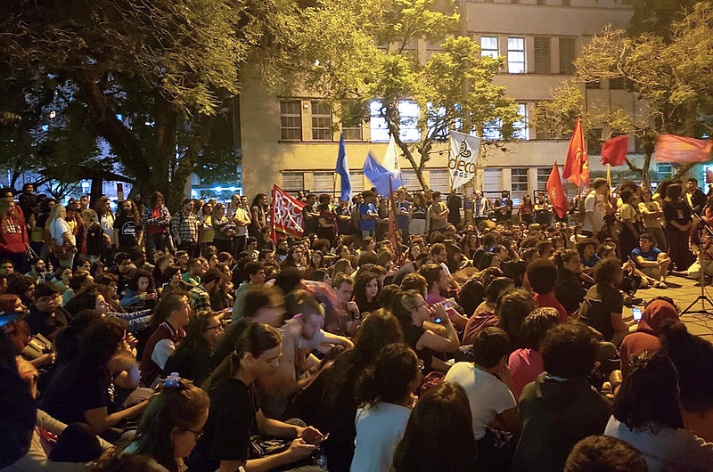 Entre as atividades da greve está manifestação nas ruas, com saída da Faced, até a Esquina Democrática, no dia 3