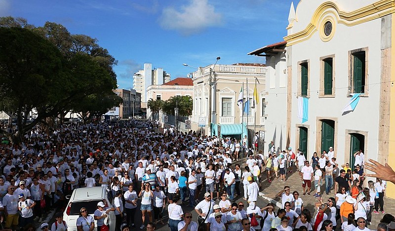 Concentração da caminhada ocorre a partir das 15h na Praça André de Albuquerque