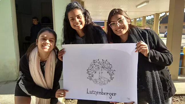Estudantes Vitória, Julia e Camila disputaram a final da Olimpíada Nacional em História do Brasil no dia 19 de agosto, em Campinas (SP)