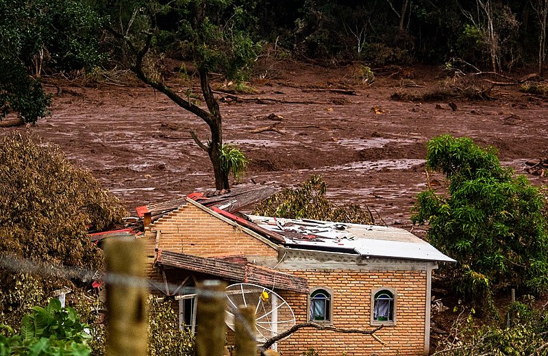 A cidade de Brumadinho, em Minas Gerais, foi coberta por 13 milhões de metros cúbicos de rejeitos