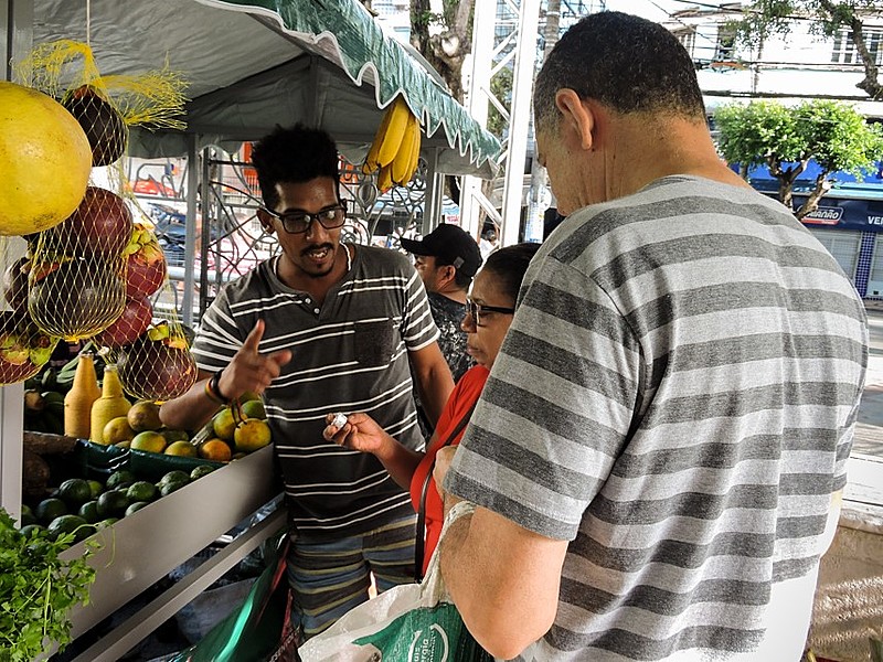 Além dos alimentos naturais e livres de veneno, a feira terá espaços para plenárias, shows e culinária típica da Bahia