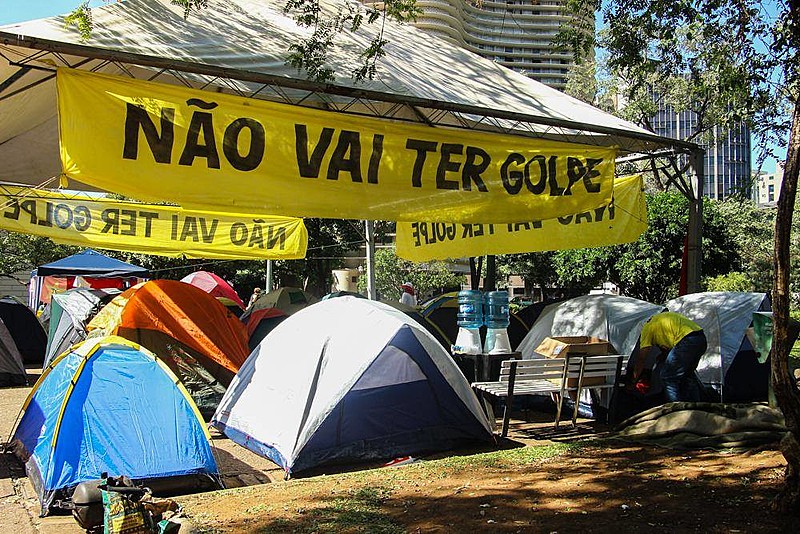 O acampamento é espaço de resistência e pressão, mas também é uma oportunidade de troca de informações e culturas