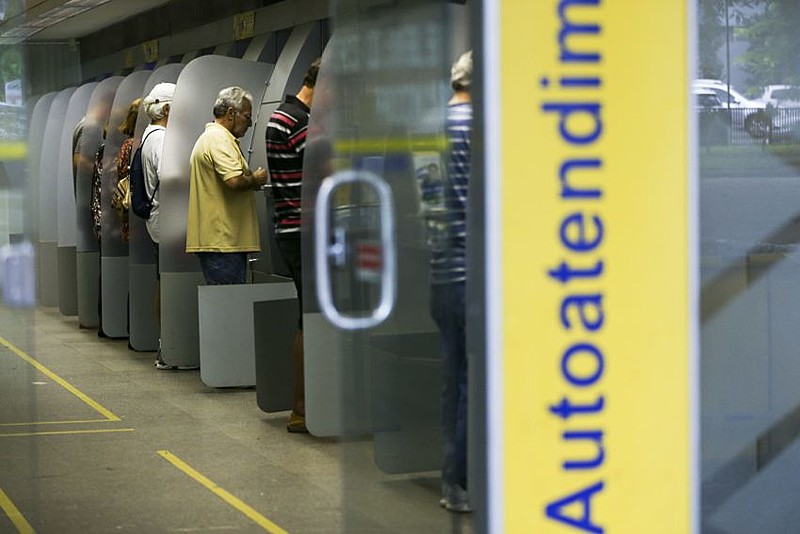 Tecnologia piora atendimento, com mais agências virtuais e até cobrança por serviços que o cliente não pediu