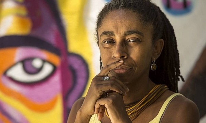 Jurema Werneck é médica, diretora da Anistia Internacional e ativista sobre temas relacionados à raça, ao gênero e à orientação sexual