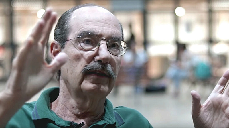 Paulo Arantes é professor aposentado do departamento de Filosofia da Universidade de São Paulo (USP)