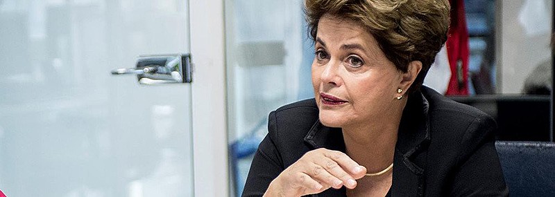 "O primeiro golpe foi o meu impeachment. O segundo é impedir que Lula seja candidato", declarou