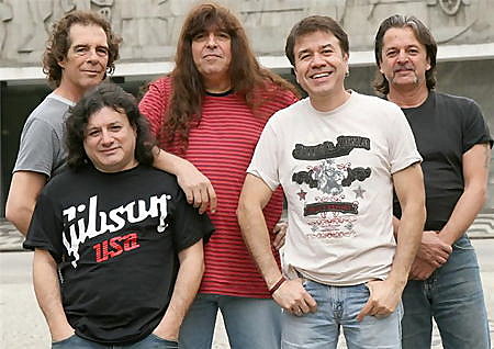A banda Blindagem esteve entre os que choraram o desaparecimento das Sete Quedas do Iguaçu