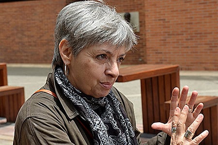 A professora da UNAM abordará os conceitos de "Guerras Híbridas e Dominação de Espectro Completo”