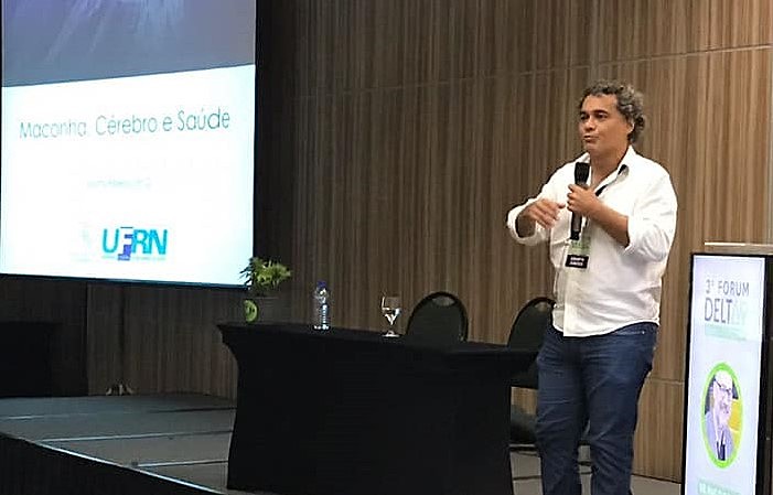 Professor titular e diretor do Instituto do Cérebro da UFRN participou de evento promovido pela associação Liga Canábica da Paraíba.