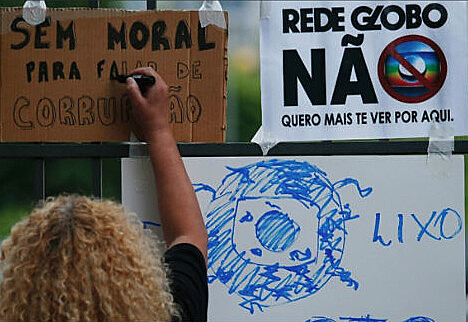 Protesto realizado na sede da Globo