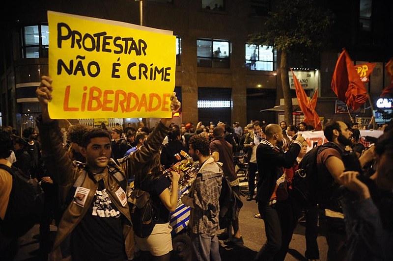 As ações de movimentos sociais podem ser enquadradas como atos de terrorismo caso seja aprovada a modificação da lei