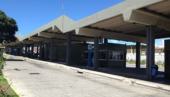 Terminal vazio na greve geral de 20 de abril de 2017