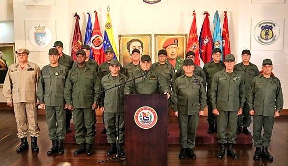 As Forças Armadas se pronunciaram em defesa da Constituição e rechaçam tentativa da oposição tomar o poder pela via da violência