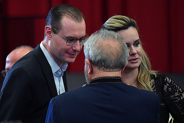 Cristiano Zanin y Valeska Martins, abogados de defensa del expresidente Luiz Inácio Lula da Silva