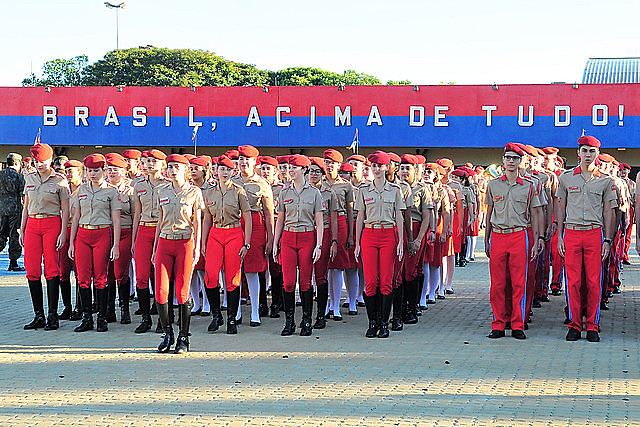 Estudiantes del Colegio de la Policía Militar de Ceilândia, en el Distrito Federal