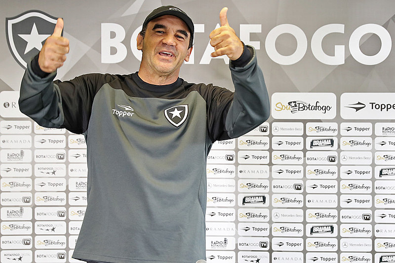 Para ficar na série A, Botafogo precisa confiar em Ricardo Gomes