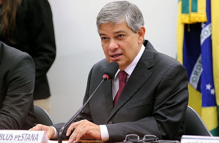 “O PSDB tem que se reinventar depois de organizar a bagunça", disse o deputado.