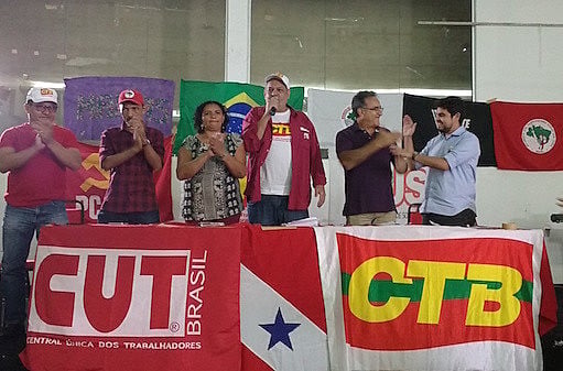 Na ocasião foi entregue ao candidato um manifesto no qual apresentam propostas das entidades que compõem a FBP-PA e que compactuam com o programa de gestão de Edmilson para a prefeitura de Belém como informa o candidato