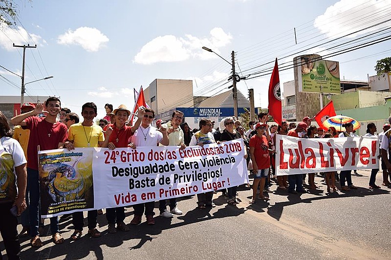 Em 2018, o Grito pautou o fim de privilégios e a liberdade de Lula