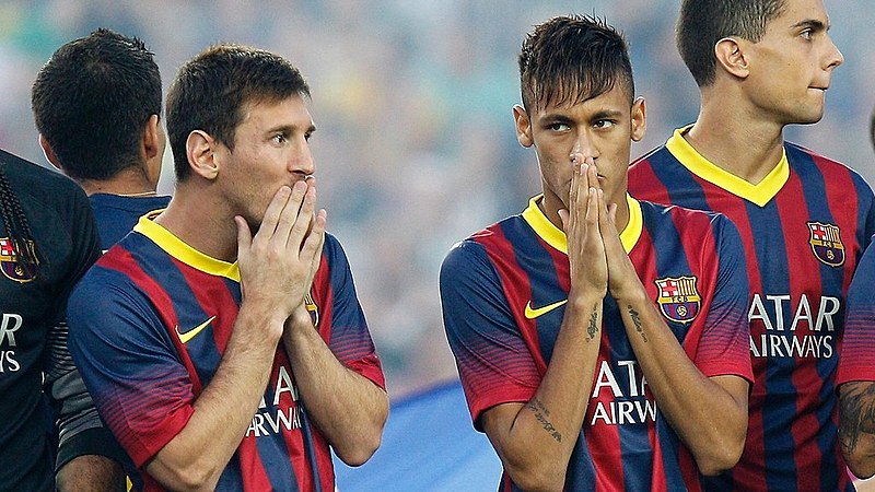 Procurador pediu que Neymar e seu pai sejam indiciados por fraude e corrupção.