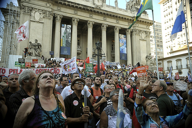 Os atrasos têm abalado a vida dos servidores, principalmente, dos aposentados e pensionistas que estão entre as últimas categorias a receber