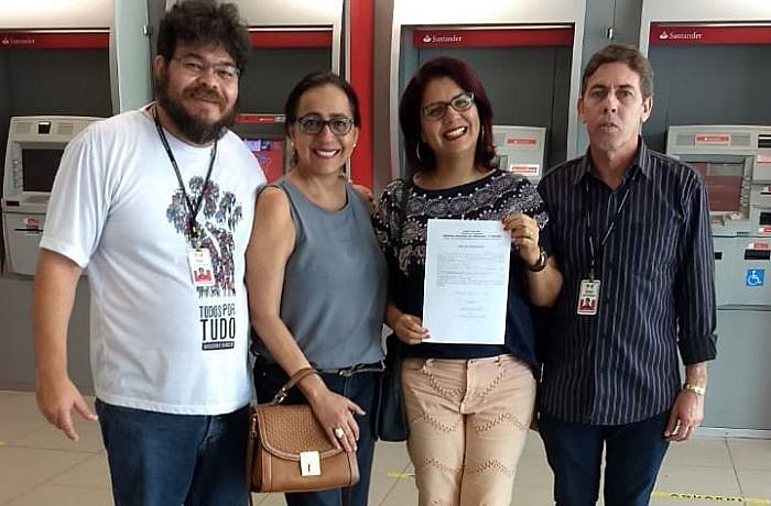 A bancária Iranete Pereira dos Santos já tinha 13 anos de serviços prestados na época da demissão