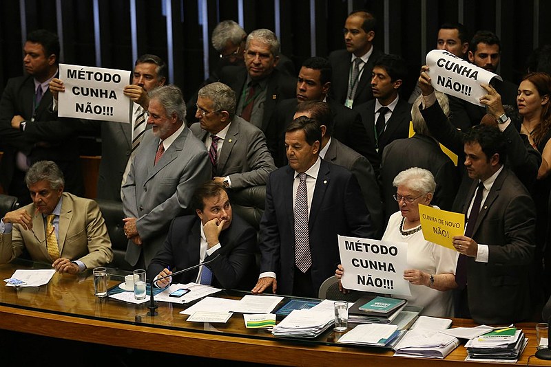 É hora de eleições gerais e diretas já. Do contrário o gosto amargo da derrota permanecerá por muito tempo na boca dos trabalhadores